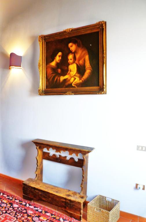 Locanda Di Villa Torraccia Песаро Стая снимка